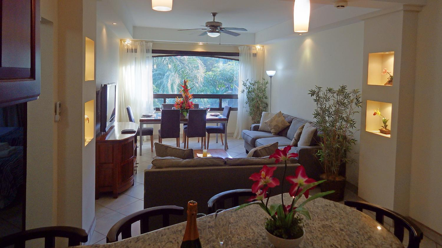 Others 5, The Oaks Tamarindo Pool Front Condominiums fast wifi, Santa Cruz