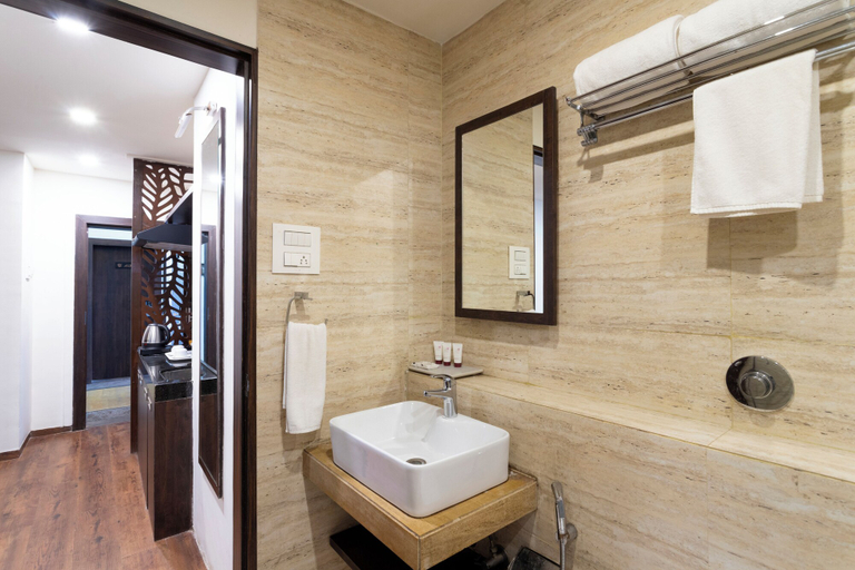 Bathroom 4, Riva Boutique Apartments, North Goa
