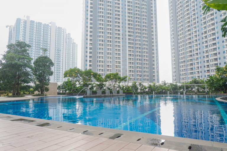 Sport & Beauty 4, 2BR with City and Pool View La Riz Supermall Mansion Apartment By Travelio, Surabaya