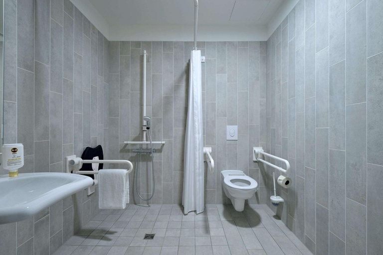 Bathroom, B&B Hotel Köln-Ehrenfeld, Köln
