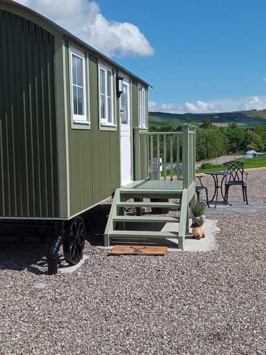 Exterior & Views 2, Foresterseat Glamping, Angus
