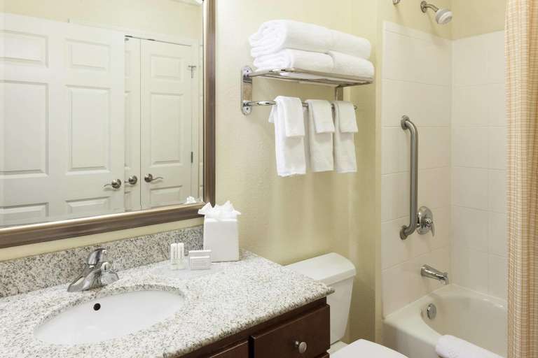Bathroom 4, TownePlace Suites Texarkana, Bowie