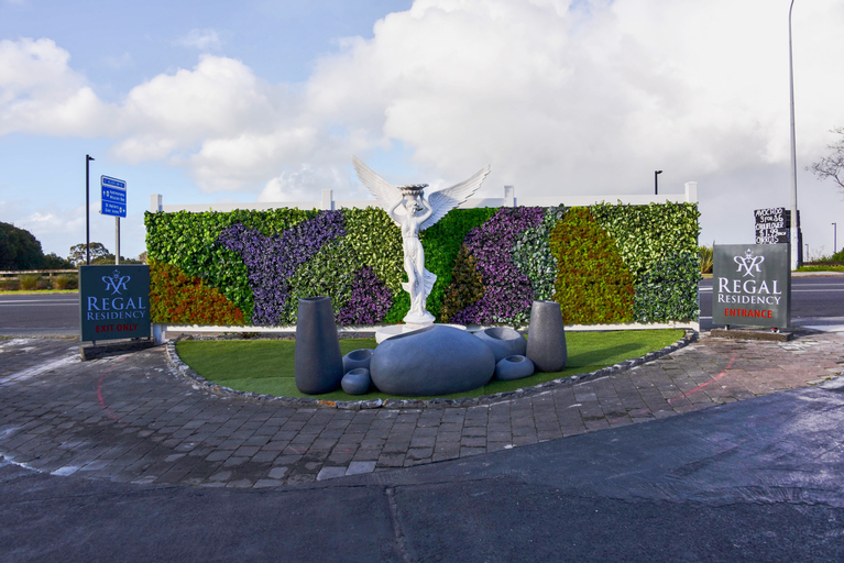 Regal Residency, Waitakere