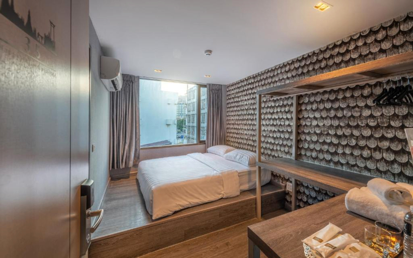Bedroom 12