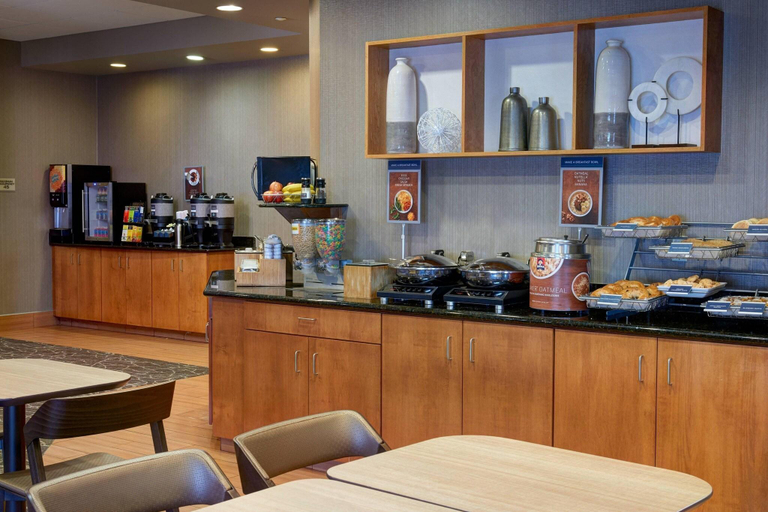 Food & Drinks 5, Springhill Suites Frankenmuth, Saginaw