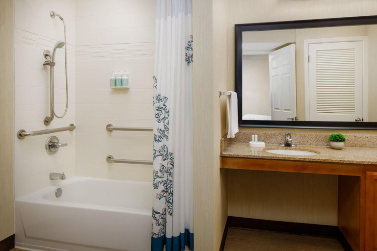 Bathroom 5, Residence Inn by Marriott Fremont Silicon Valley, Alameda