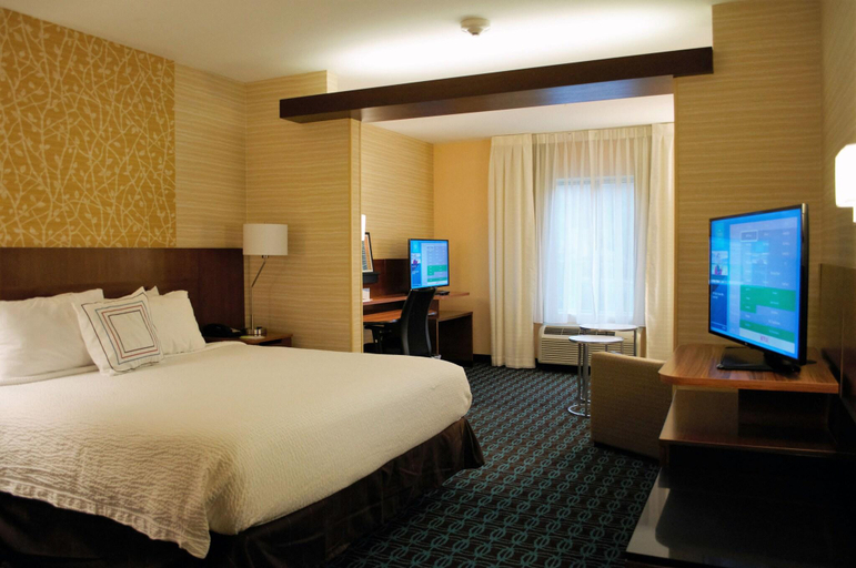 Bedroom 4, Fairfield Inn & Suites Stroudsburg Bartonsville, Monroe