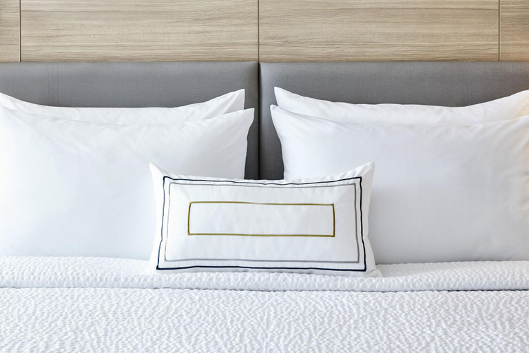 Bedroom 4, Springhill Suites By Marriott Springfield North, Greene