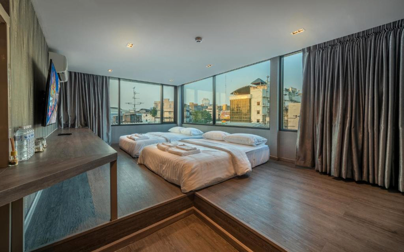 Bedroom 6
