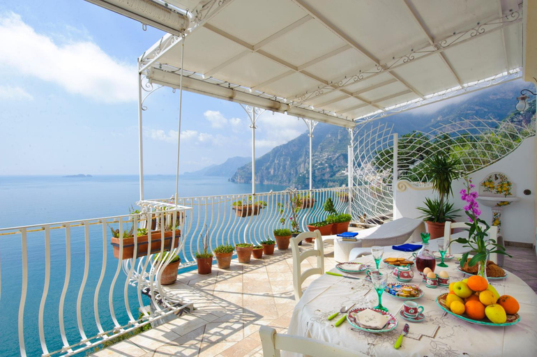 Food & Drinks 3, La Sorgente del Sole, Salerno