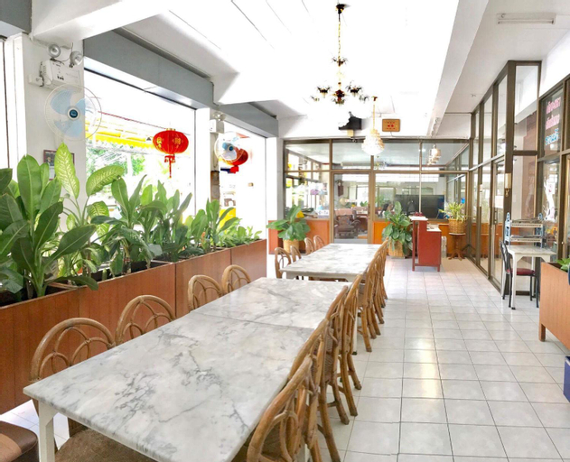 Food & Drinks 5, Tat Residence, Chatuchak