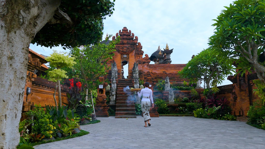 Others 4, Taman Prabhawa, Gianyar