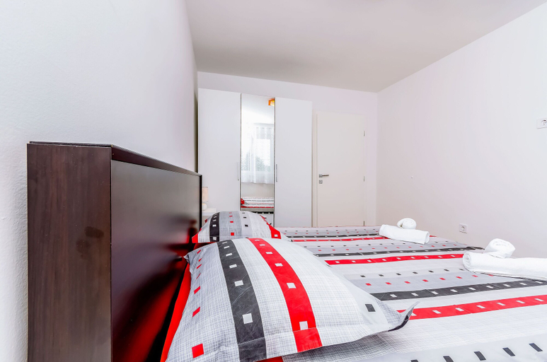 Bedroom 3, House Ivana, Marina