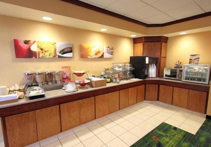 Food & Drinks, Fairfield Inn By Marriott Killeen, Bell