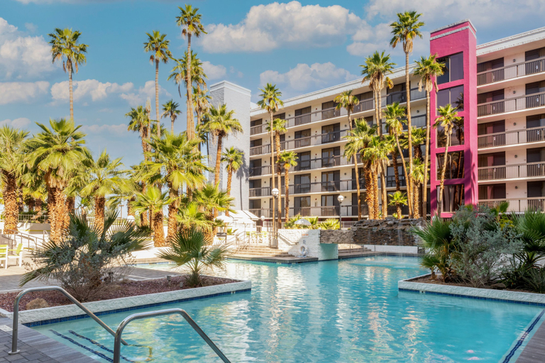 Sport & Beauty 1, South Country Suites, Maricopa