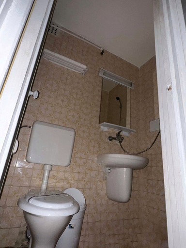 Bathroom, Legacy Hotel, Tuzla