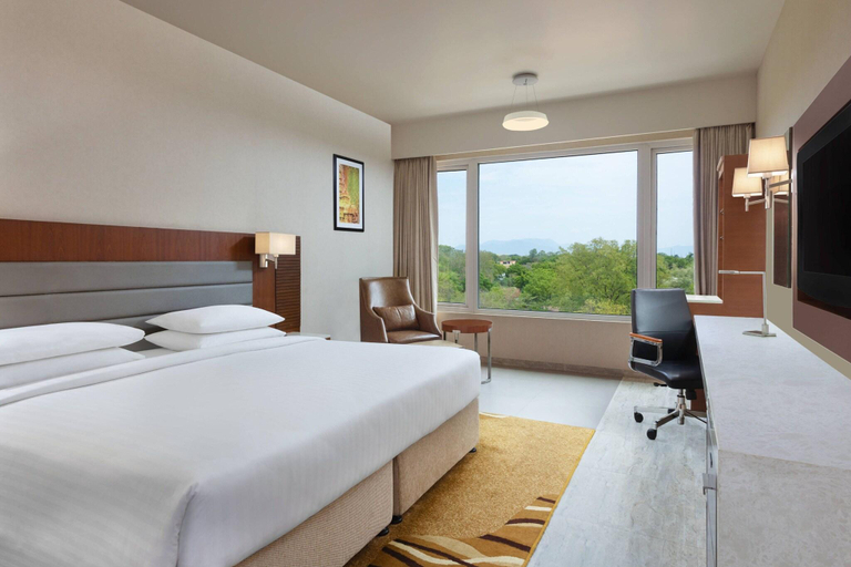 Bedroom 3, Courtyard By Marriott Madurai, Madurai
