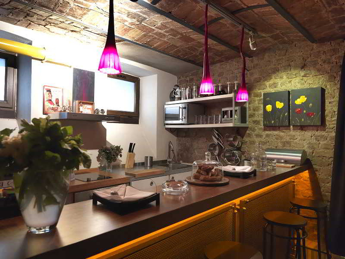 Food & Drinks 5, Rooms Galata, Beyoğlu