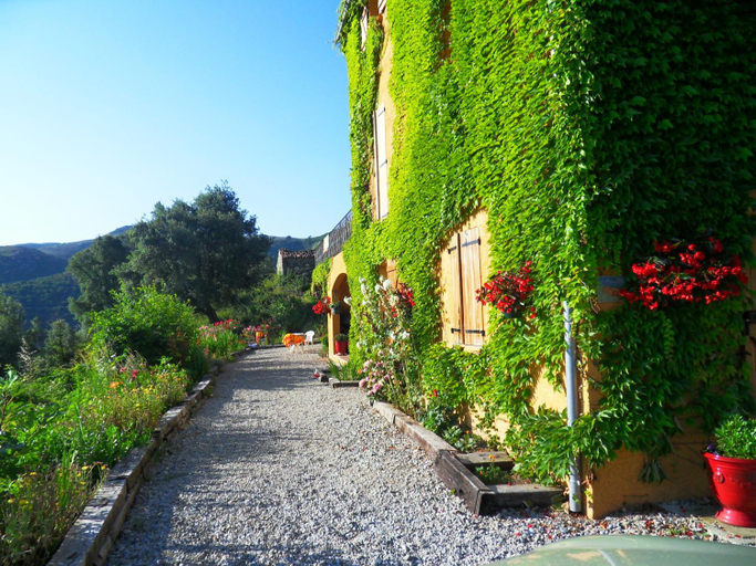 Others 2, A Pianella, Haute-Corse