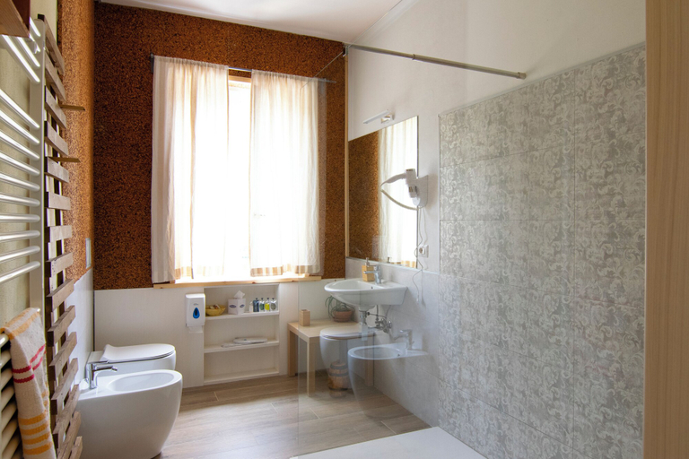 Bathroom 3, Boutique Relais Villa Sofia, Siena
