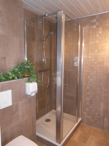 Bathroom 4, Avantici Citotel Gap, Hautes-Alpes