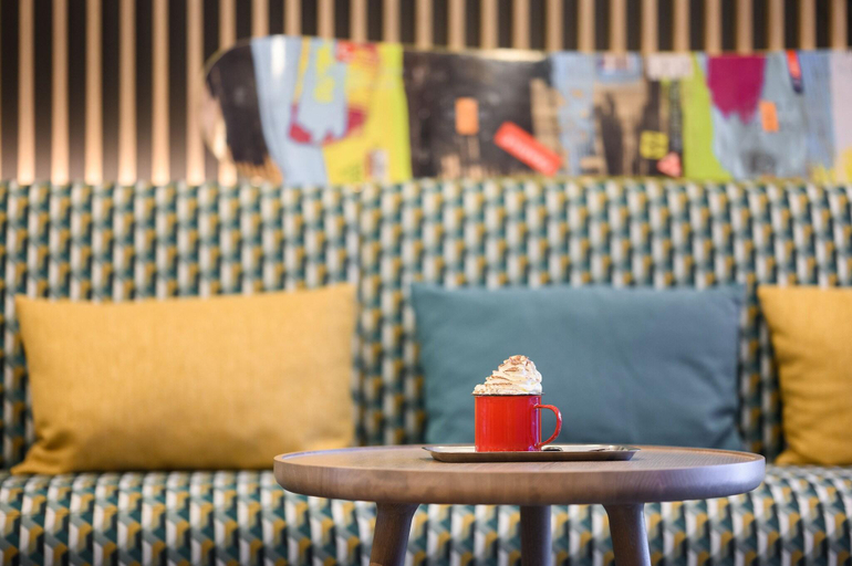 Public Area 3, Moxy Sion, Sion