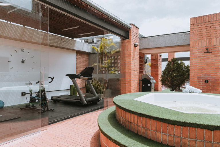 Sport & Beauty, Travelers Orange Suites, Medellín