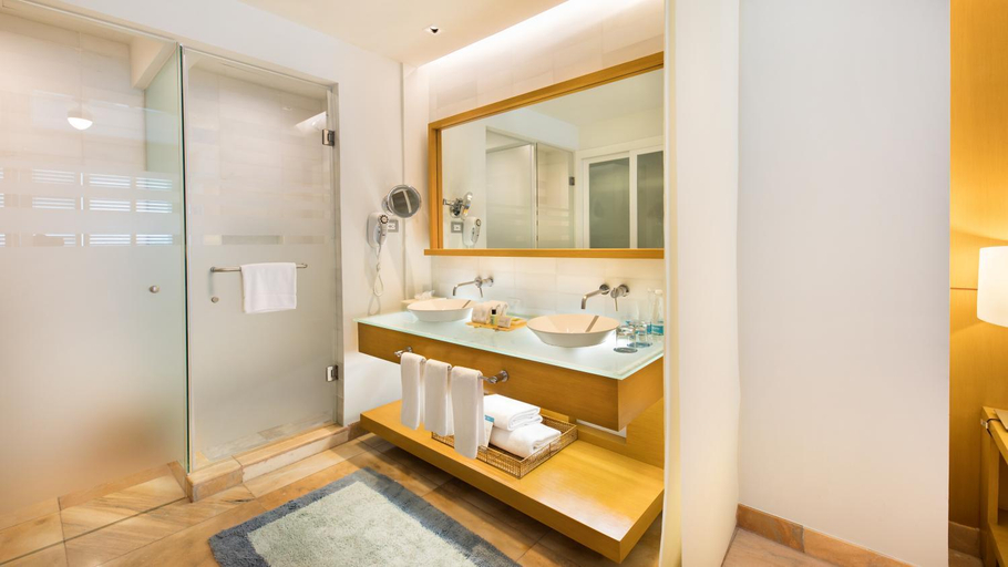 Bathroom 5, Palacio Mundo Imperial, Acapulco de Juárez