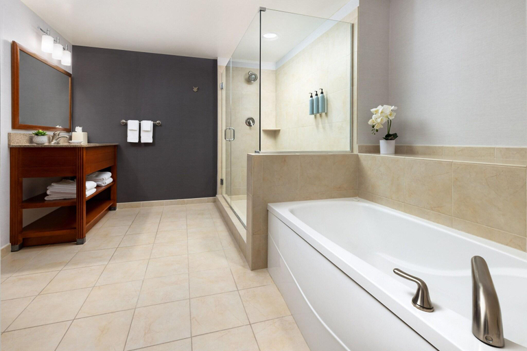 Bathroom 4, Courtyard by Marriott Atlantic City Beach Block, Atlantic