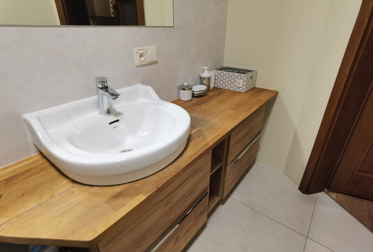 Bathroom 3, Excelent 1-bed Apartment in Rzeszow, Rzeszów