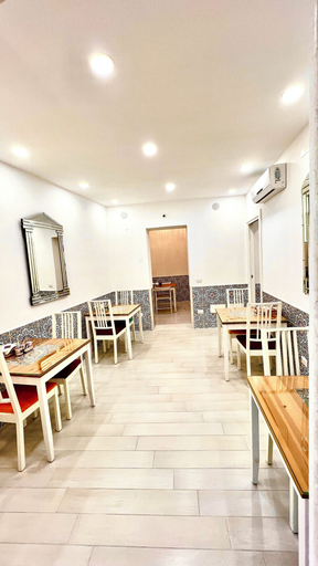 Food & Drinks 4, Cortile Sant'Agostino, Trapani