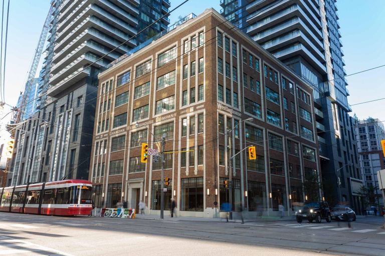 Exterior & Views 2, The Sutton Place Hotel Toronto, Toronto