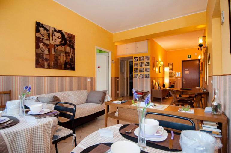 Food & Drinks 5, Passeggiate Romane                                                                              , Rome