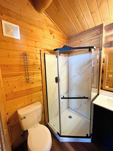 Bathroom 3, Red Canyon Lodge, Daggett