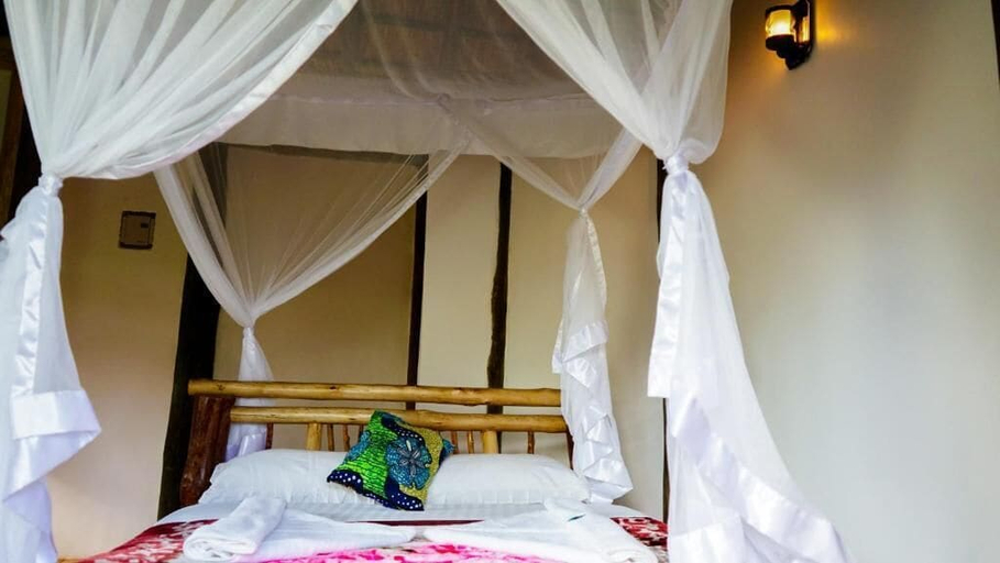 Bedroom 3, Lake Nkuruba Nature Reserve, Burahya