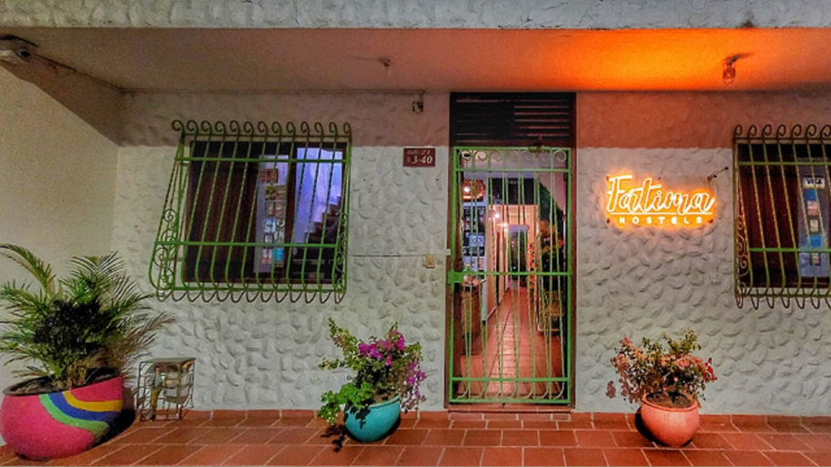 Exterior & Views, Fatima Hostel Santa Marta, Santa Marta (Dist. Esp.)