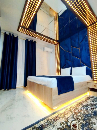 Bedroom 5, Leon Hotel, Abşeron
