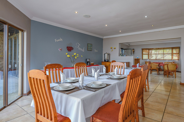 Food & Drinks 5, Sugar Beach Resort, Ugu