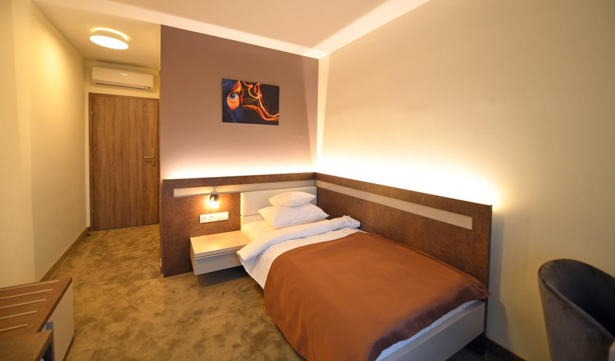 Bedroom 2, HoHa Boutique Hotel, Hateg