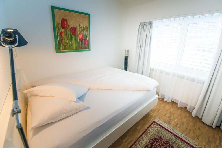 Bedroom 3, Waldhotel Hohberg, Schaffhausen