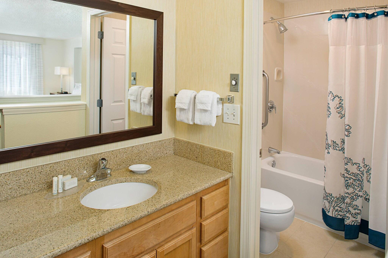 Bathroom 4, Residence Inn Seattle South Tukwila, Tukwila