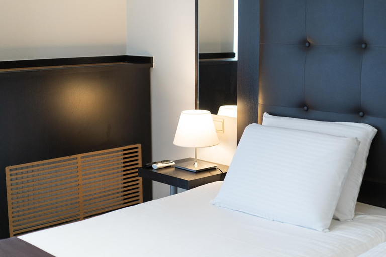 Bedroom 3, Hotel Chambord, Bruxelles
