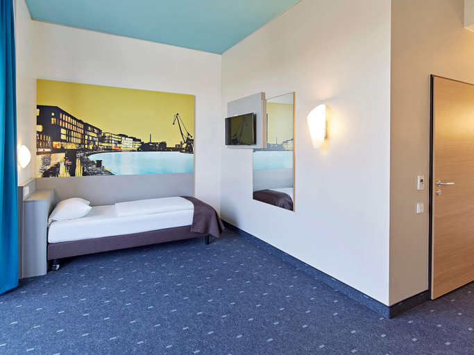 Bedroom 4, B&B HOTEL Münster Hafen, Münster