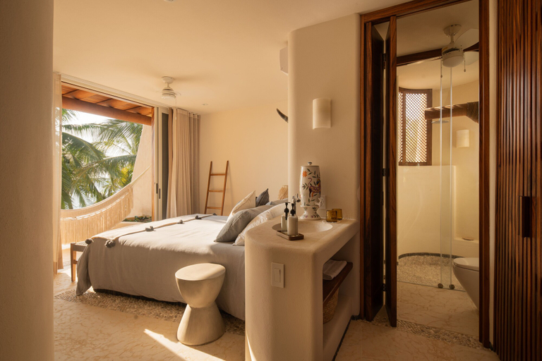 Bedroom 3, Mar de Coco Beach Front Villas, Petatlán