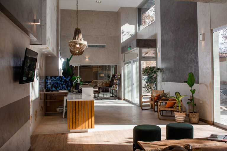 Public Area 5, Gran Hotel Dakar, Capital