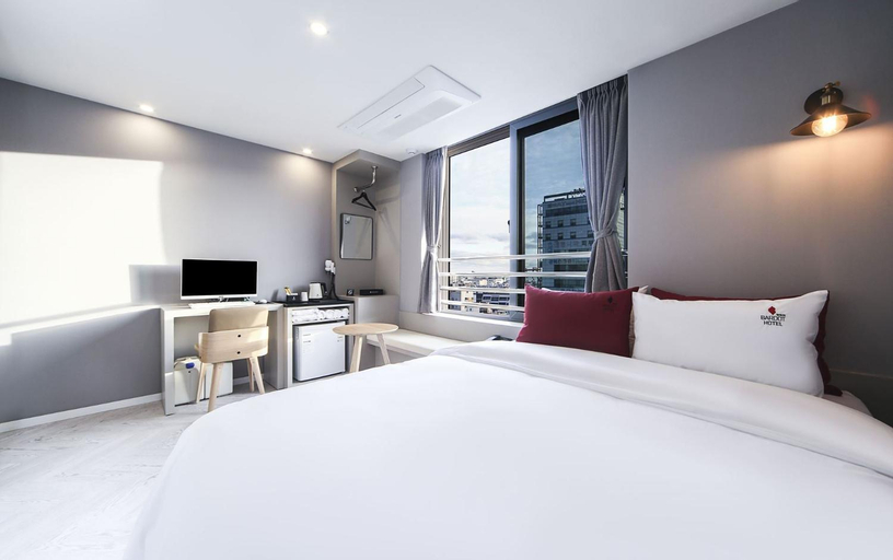 Bedroom 22
