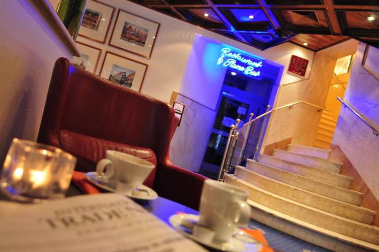 Public Area 2, Hotel Flandrischer Hof, Köln