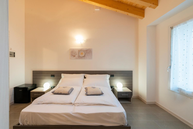 Others 2, B&B Terrebianche, Verona