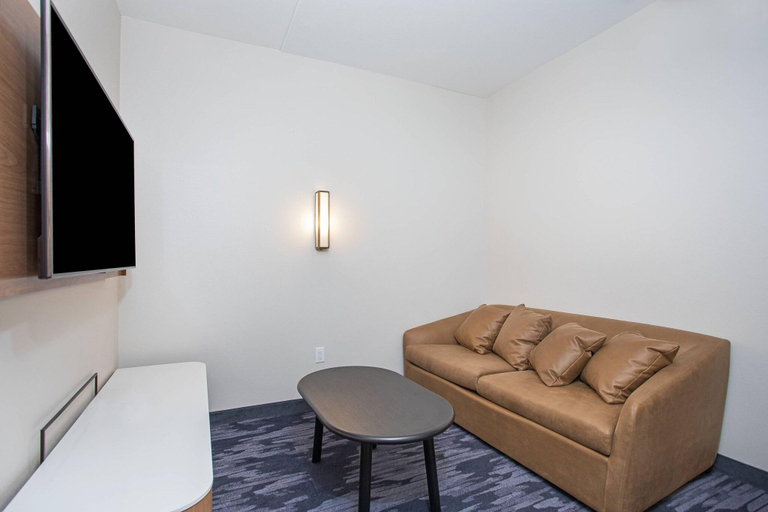 Bedroom 3, Fairfield Inn & Suites by Marriott Pigeon Forge, Sevier