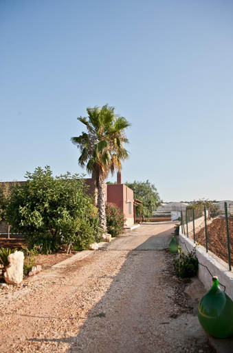 Facilities 2, Villa Rosalba, Bari